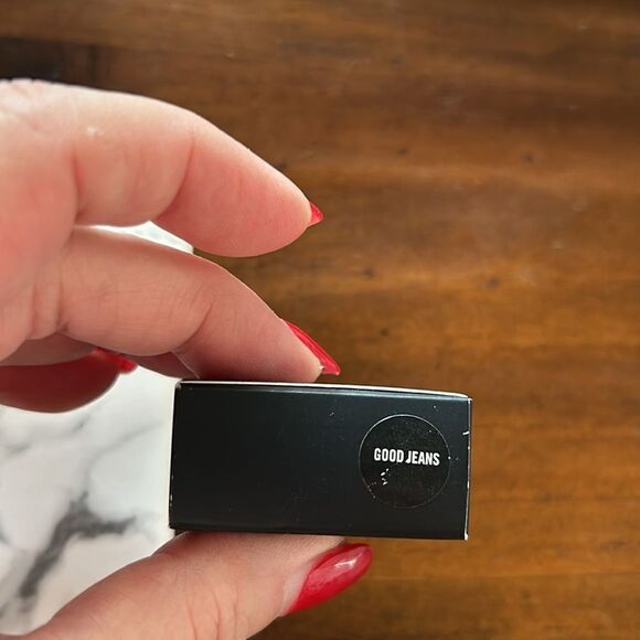 POWDER KISS SOFT MATTE EYE SHADOW NEW in box Ipsy bag Good Jeans color shade - Picture 4 of 12